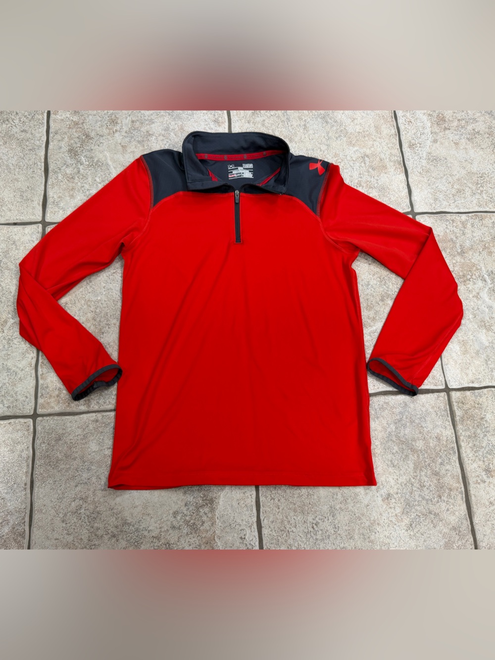 Under Armour Red Quarter-Zip Performance Pullover youth large